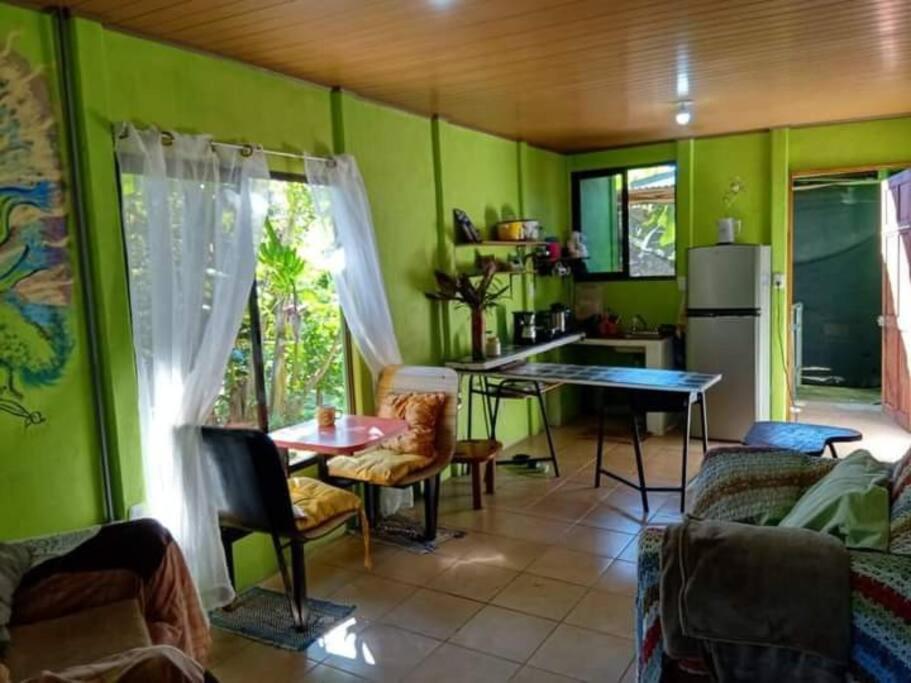 Villa Casa Flor De Annia ~ Cozy 2 Bdrm On The River Sierpe ~ Walkable To Town Extérieur photo